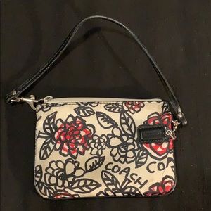 Wristlet